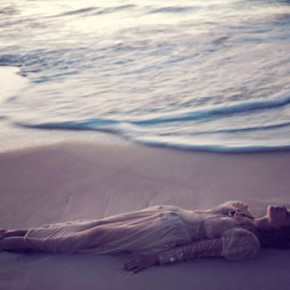 Learn how to love the world~ Learn how to love the world~