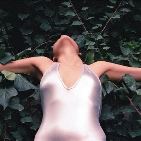 Experience a sense of sweet detachment~ Experience a sense of sweet detachment~